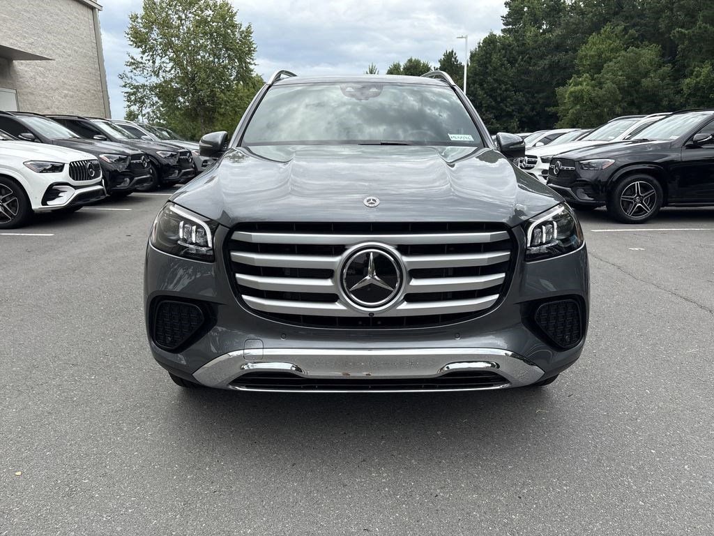 Certified 2025 Mercedes-Benz GLS 450 4MATIC image 8