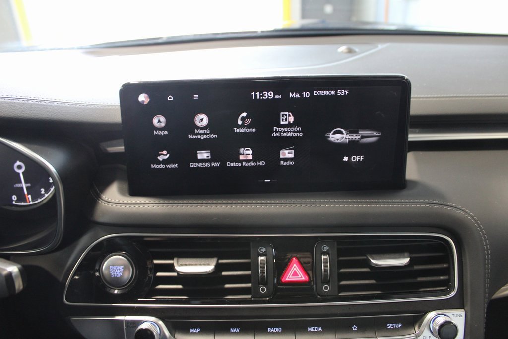 Used 2023 Genesis G70 2.0T image 27