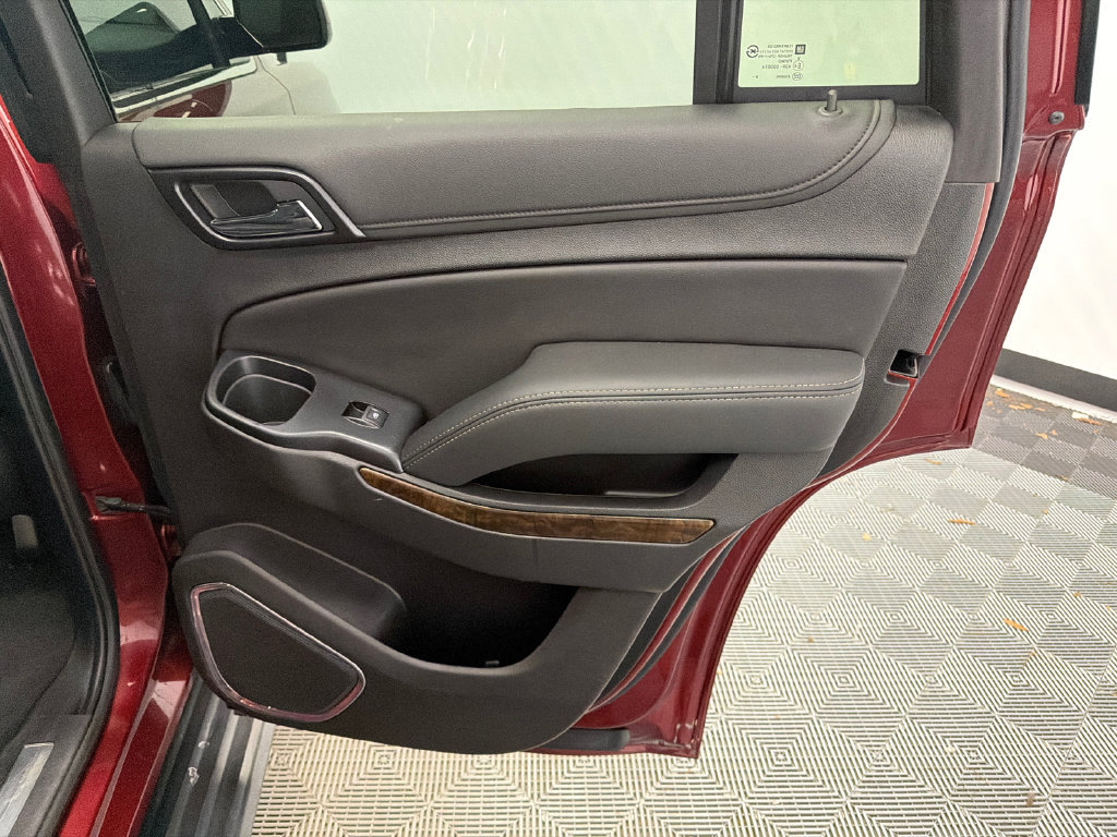 Used 2019 Chevrolet Tahoe LT RWD image 17