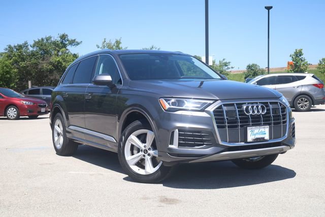 Used 2023 Audi Q7 2.0T Premium w/ Convenience Package AWD/4WD image 2