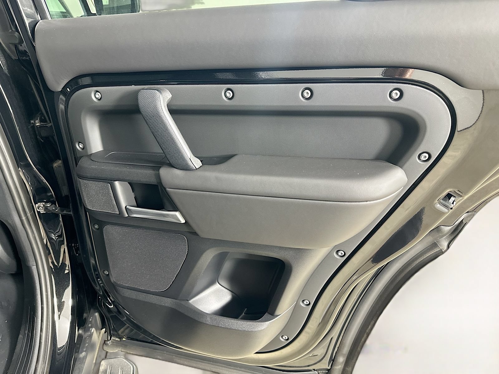 New 2026 Land Rover Defender 130 V8 AWD/4WD image 42