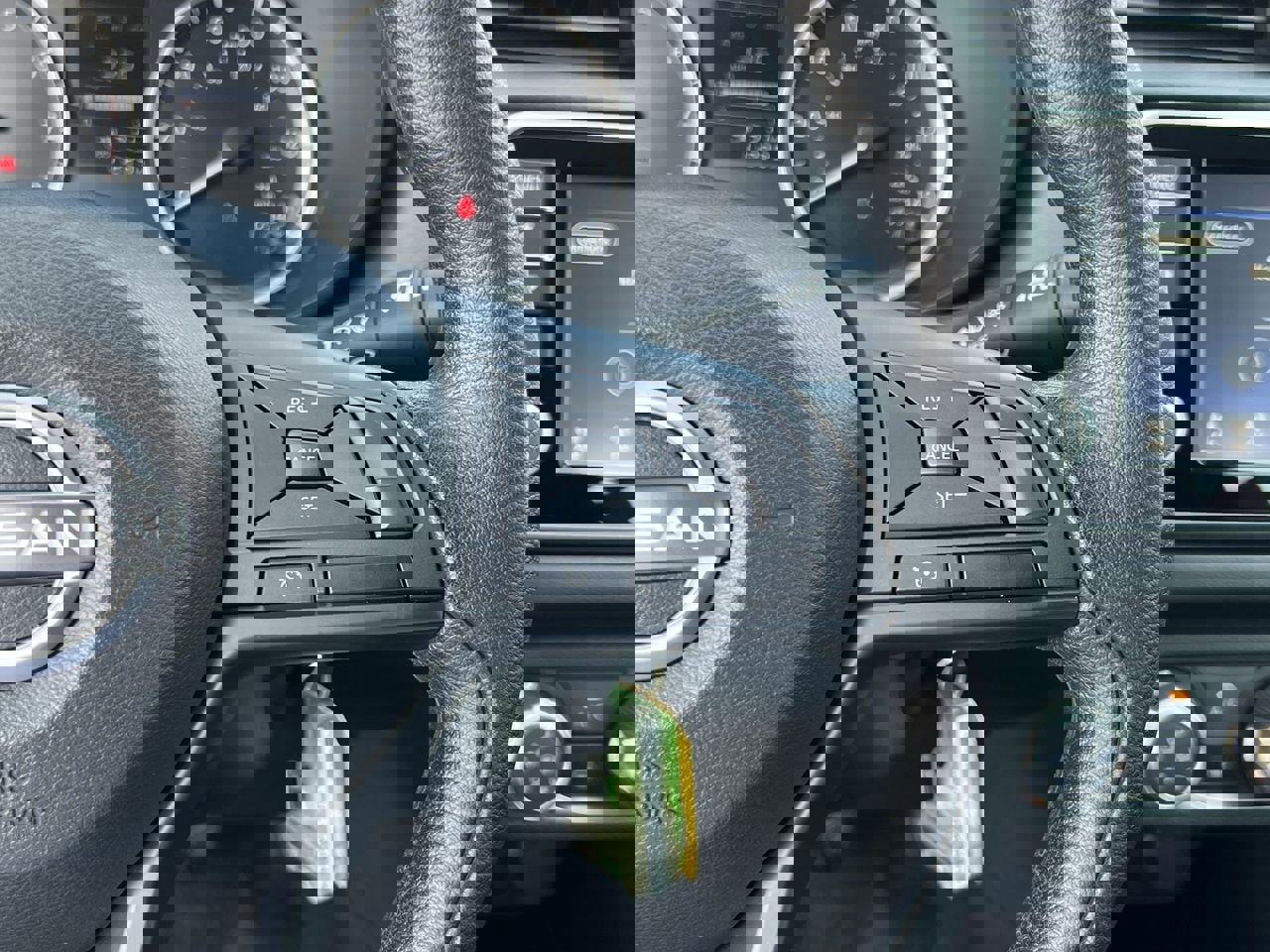 Used 2024 Nissan Versa S image 10