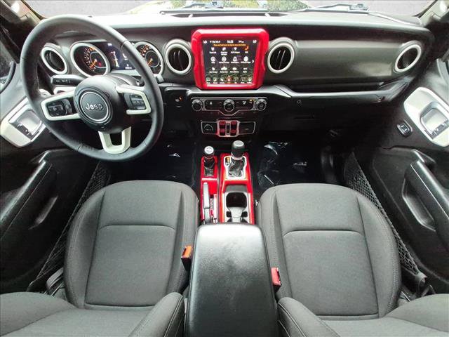 Used 2023 Jeep Gladiator Sport AWD/4WD image 19