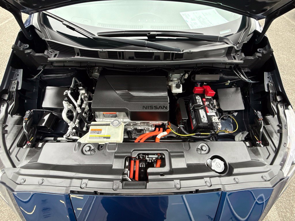 Used 2022 Nissan Leaf SV FWD image 29