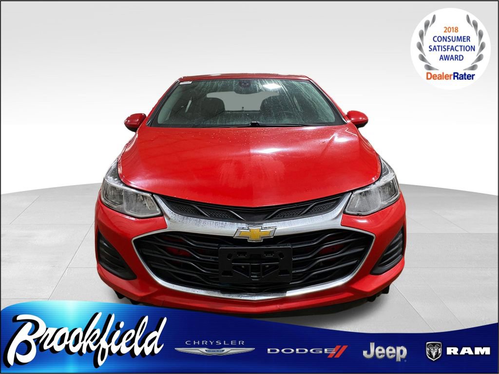 Used 2019 Chevrolet Cruze LS image 2