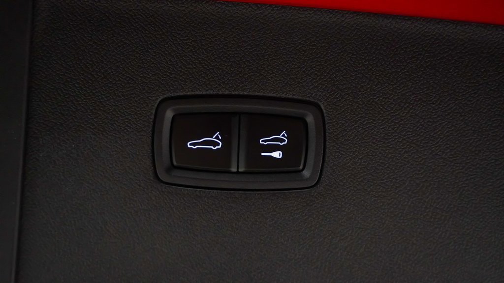 Certified 2025 Porsche Cayenne Coupe image 14