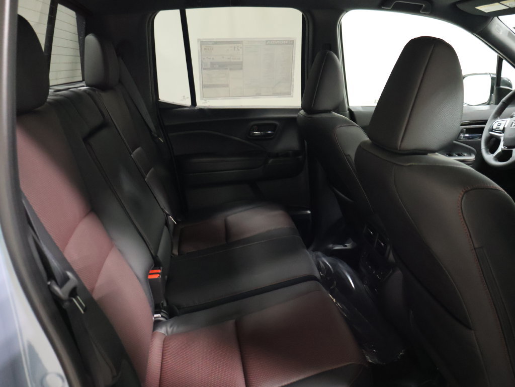 New 2026 Honda Ridgeline Black Edition image 16
