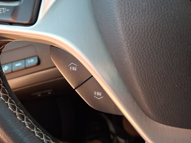 Used 2014 Chevrolet Corvette Stingray Coupe w/ 3LT Preferred Equipment Group RWD image 21