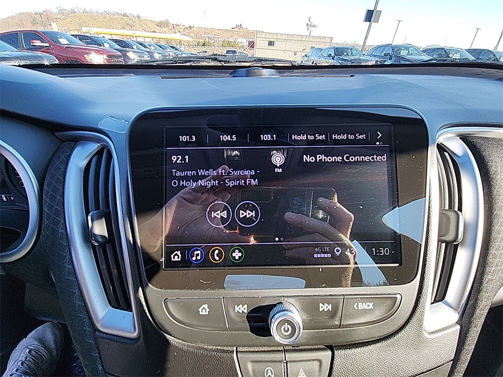 Used 2023 Chevrolet Malibu LS image 21