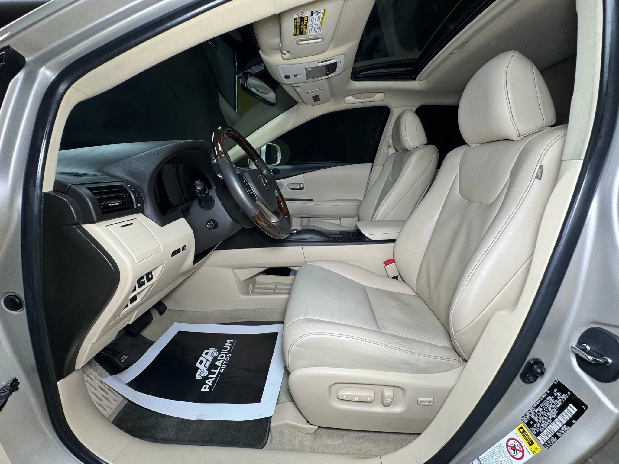 Used 2013 Lexus RX 350 AWD w/ Navigation Pkg image 50