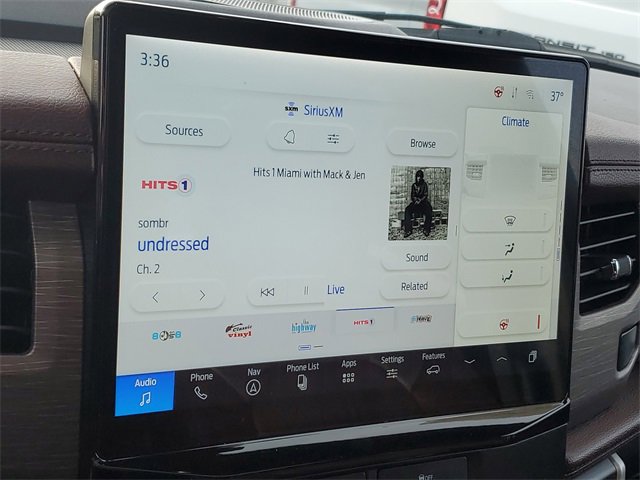 Used 2022 Ford Expedition Limited image 17