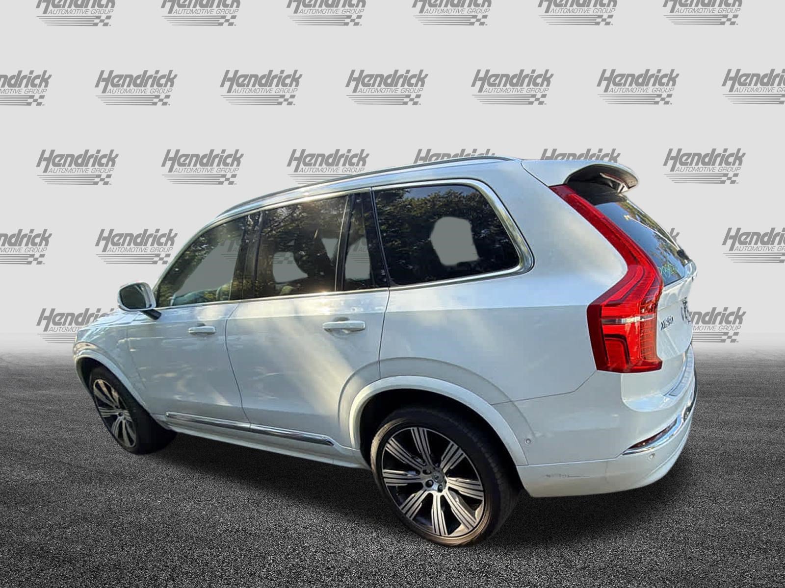 Used 2024 Volvo XC90 B6 Plus w/ Protection Package AWD/4WD image 11