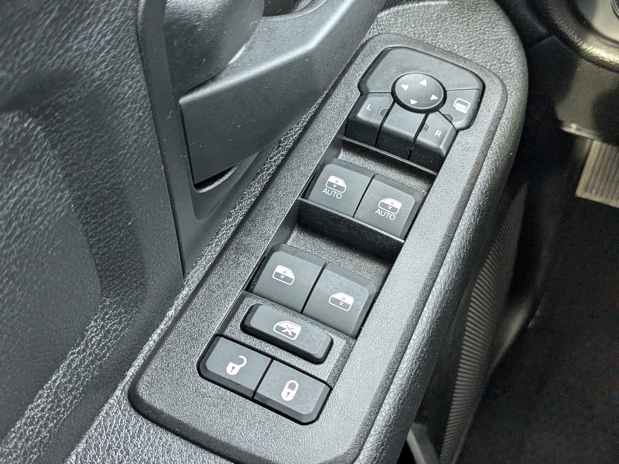 Used 2025 RAM 2500 Tradesman image 30
