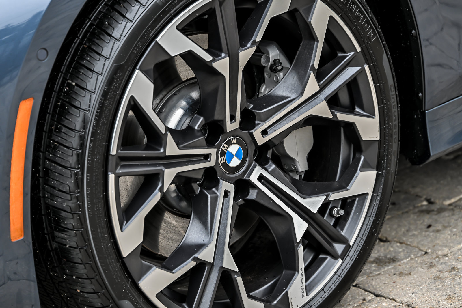 Used 2026 BMW 330i xDrive Sedan AWD/4WD image 8