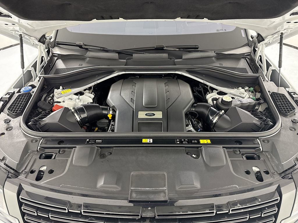 Used 2023 Land Rover Range Rover SE image 30