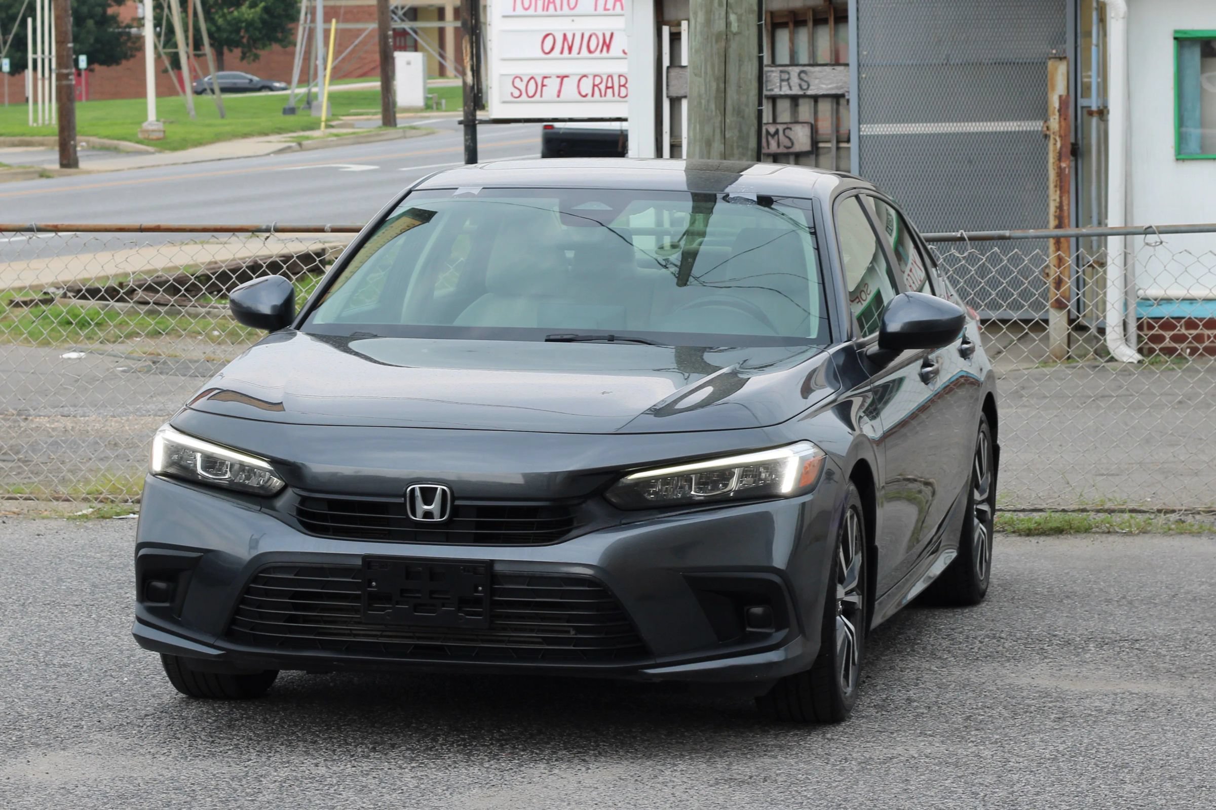Used 2022 Honda Civic EX image 3