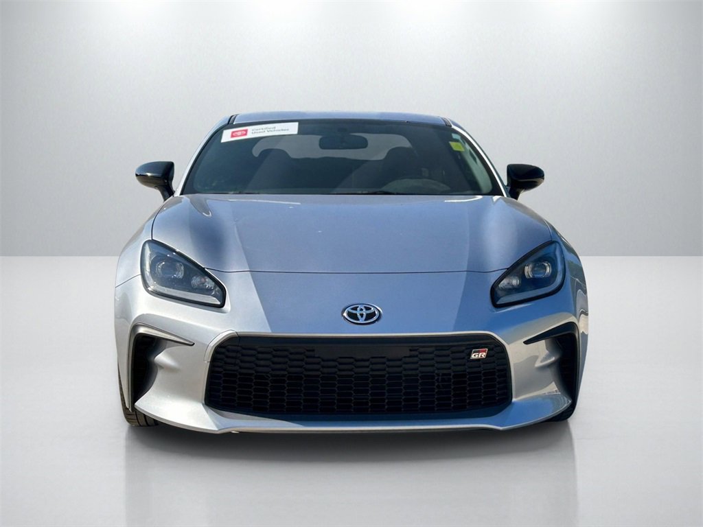 Used 2025 Toyota GR86 Premium image 2