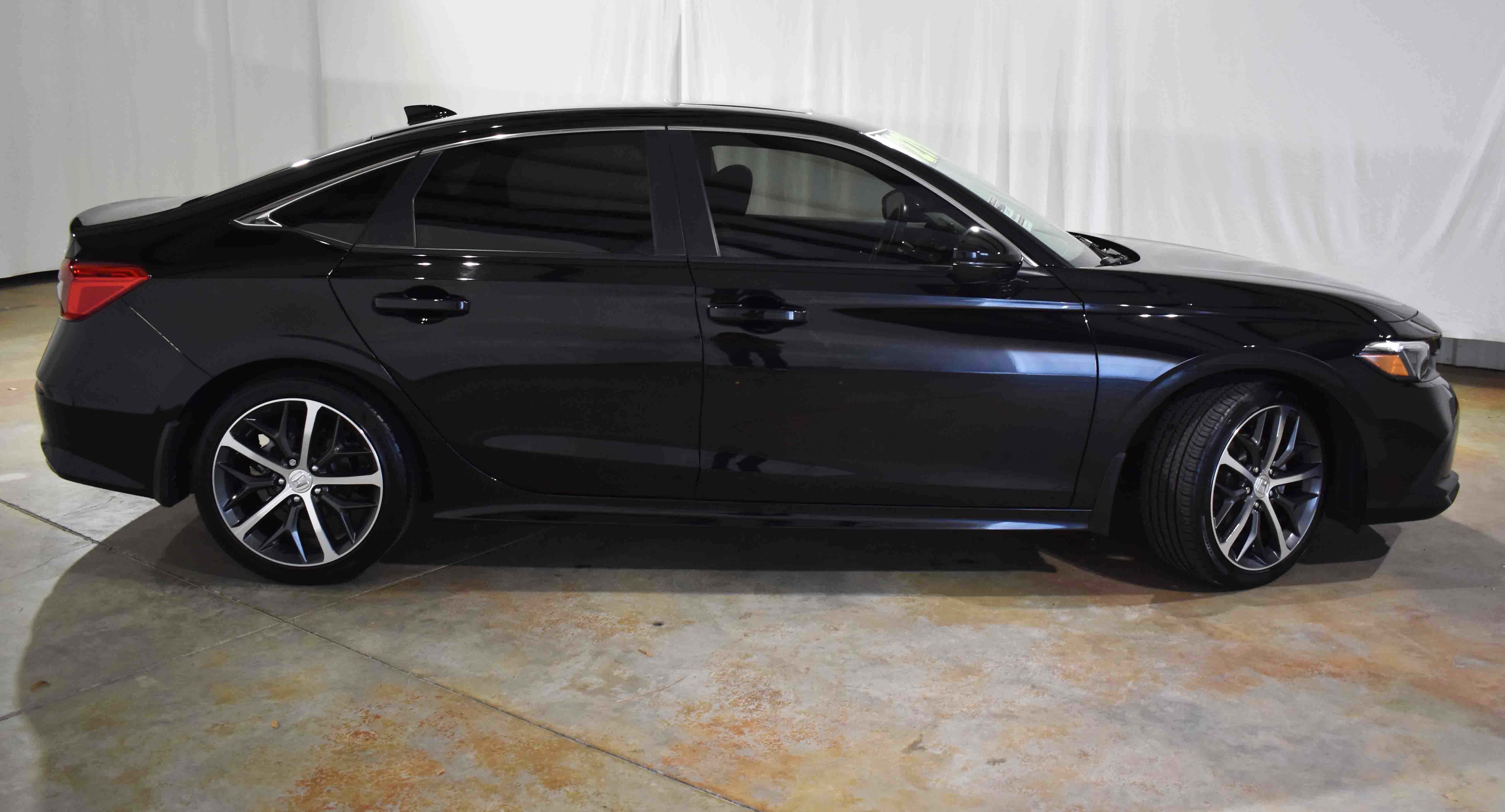 Certified 2024 Honda Civic Touring image 10