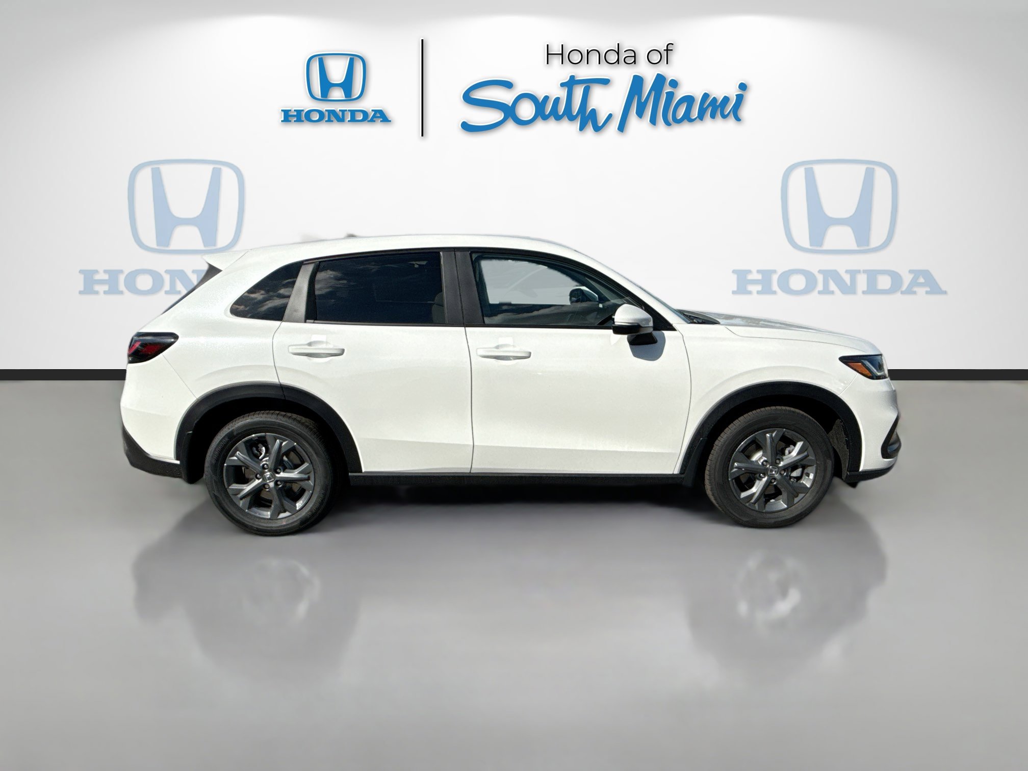 New 2026 Honda HR-V LX image 8