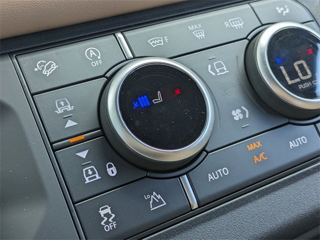 New 2025 Land Rover Defender 110 V8 image 16