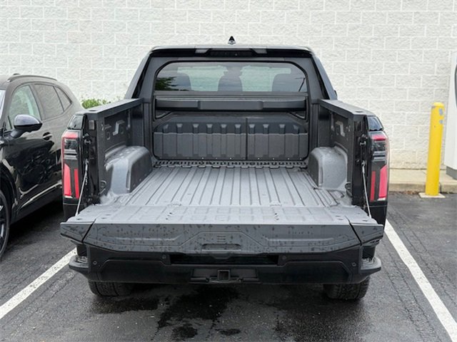 New 2025 GMC Sierra EV Denali image 38