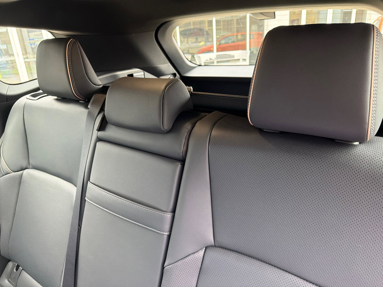 Used 2025 Toyota Crown Signia w/ Advanced Technology Package image 20