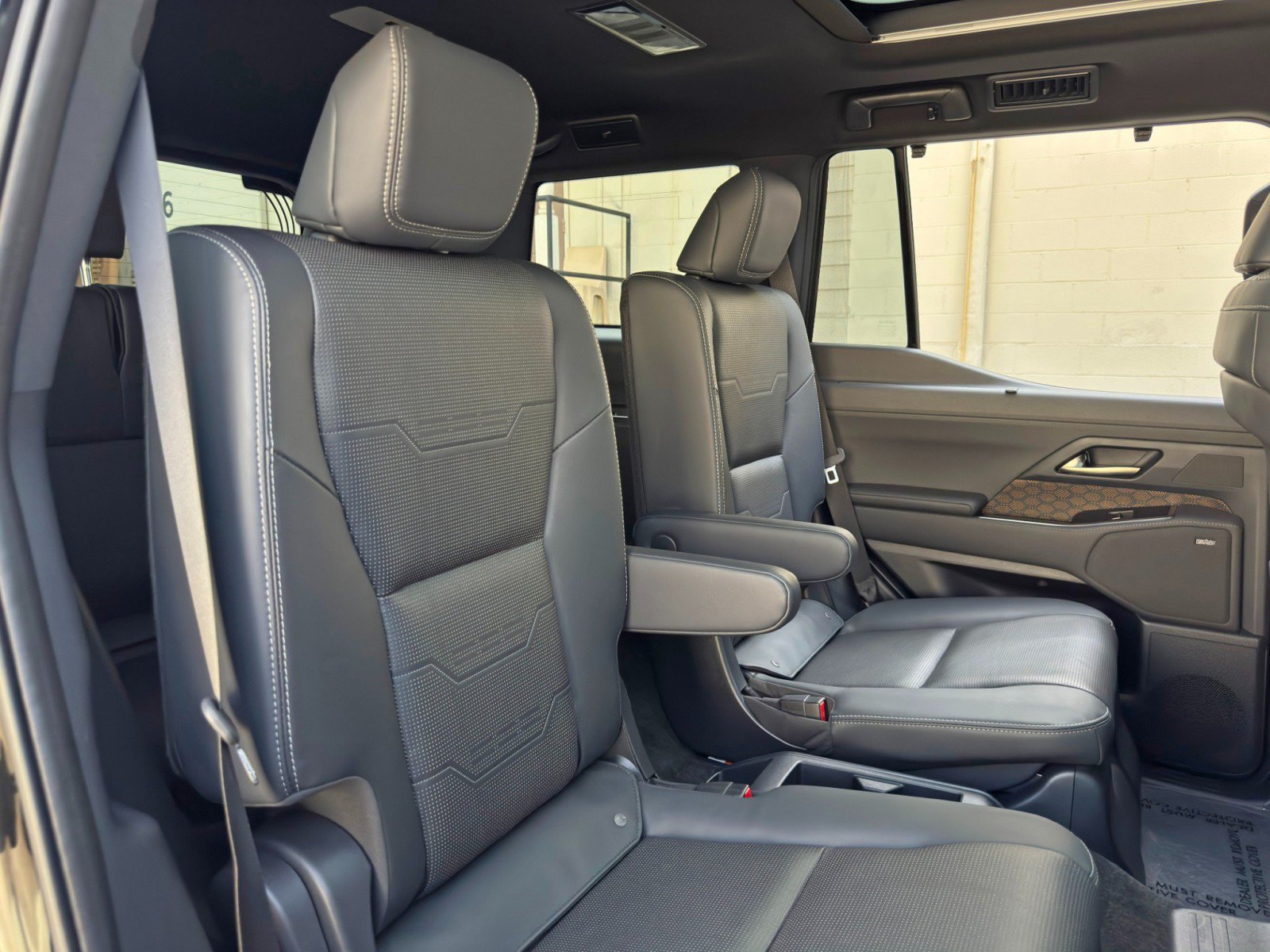 Used 2024 Lexus GX 550 w/ Cold Area Package AWD/4WD image 42