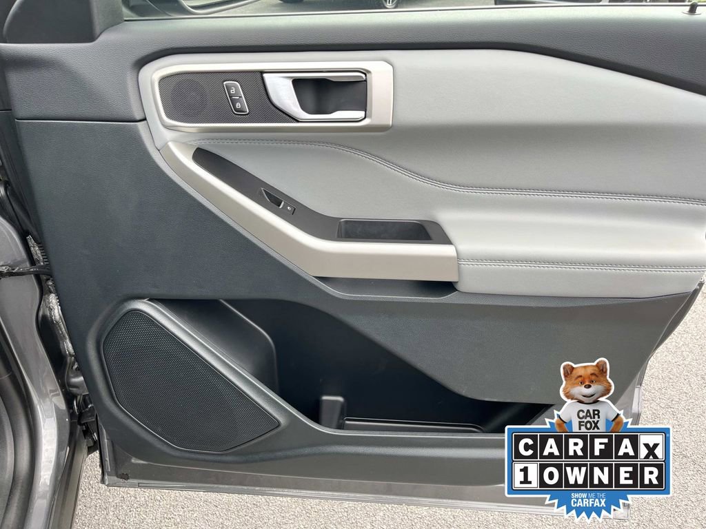 Used 2023 Ford Explorer XLT w/ Equipment Group 202A image 24