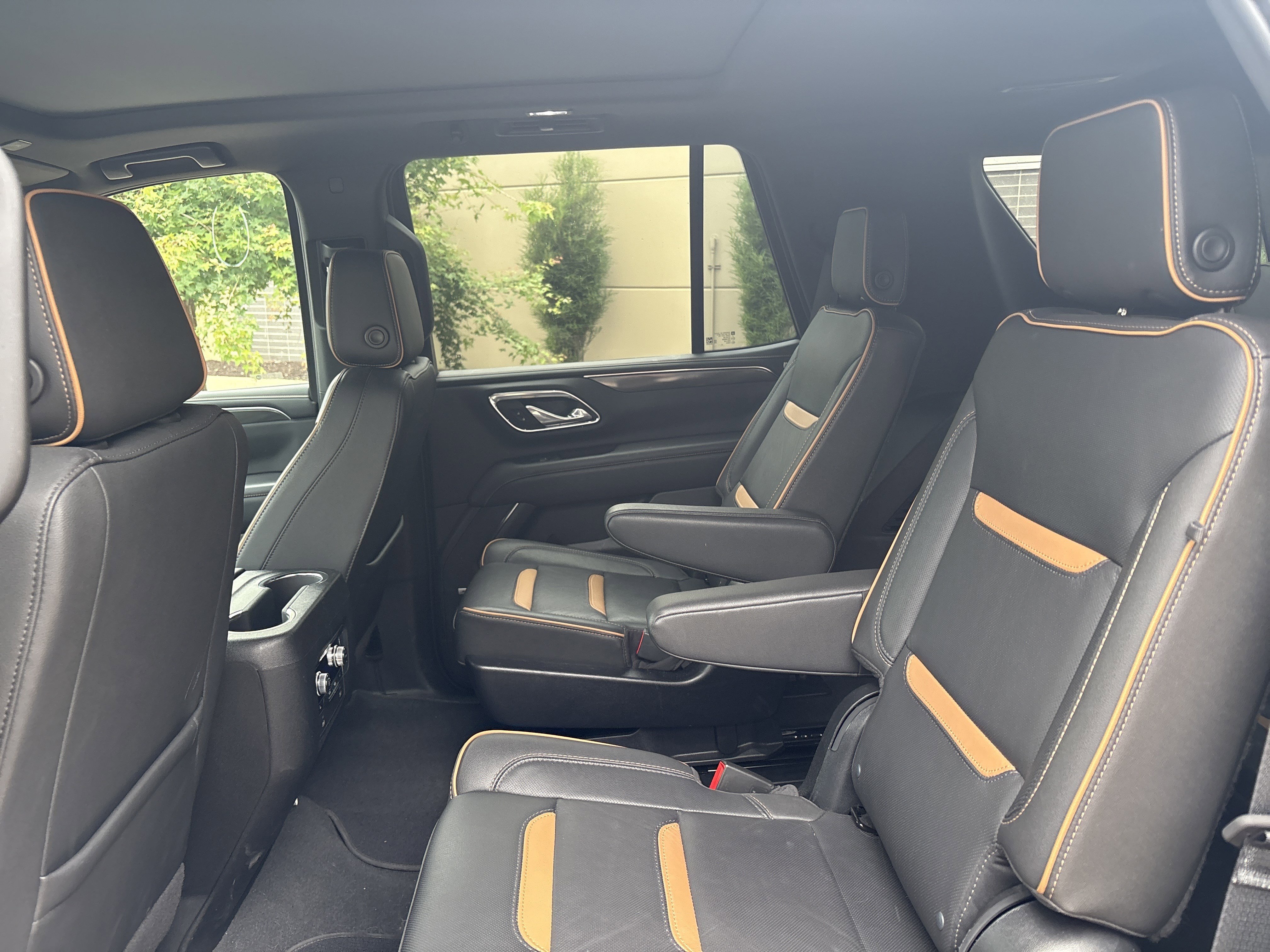 Used 2023 GMC Yukon AT4 AWD/4WD image 31