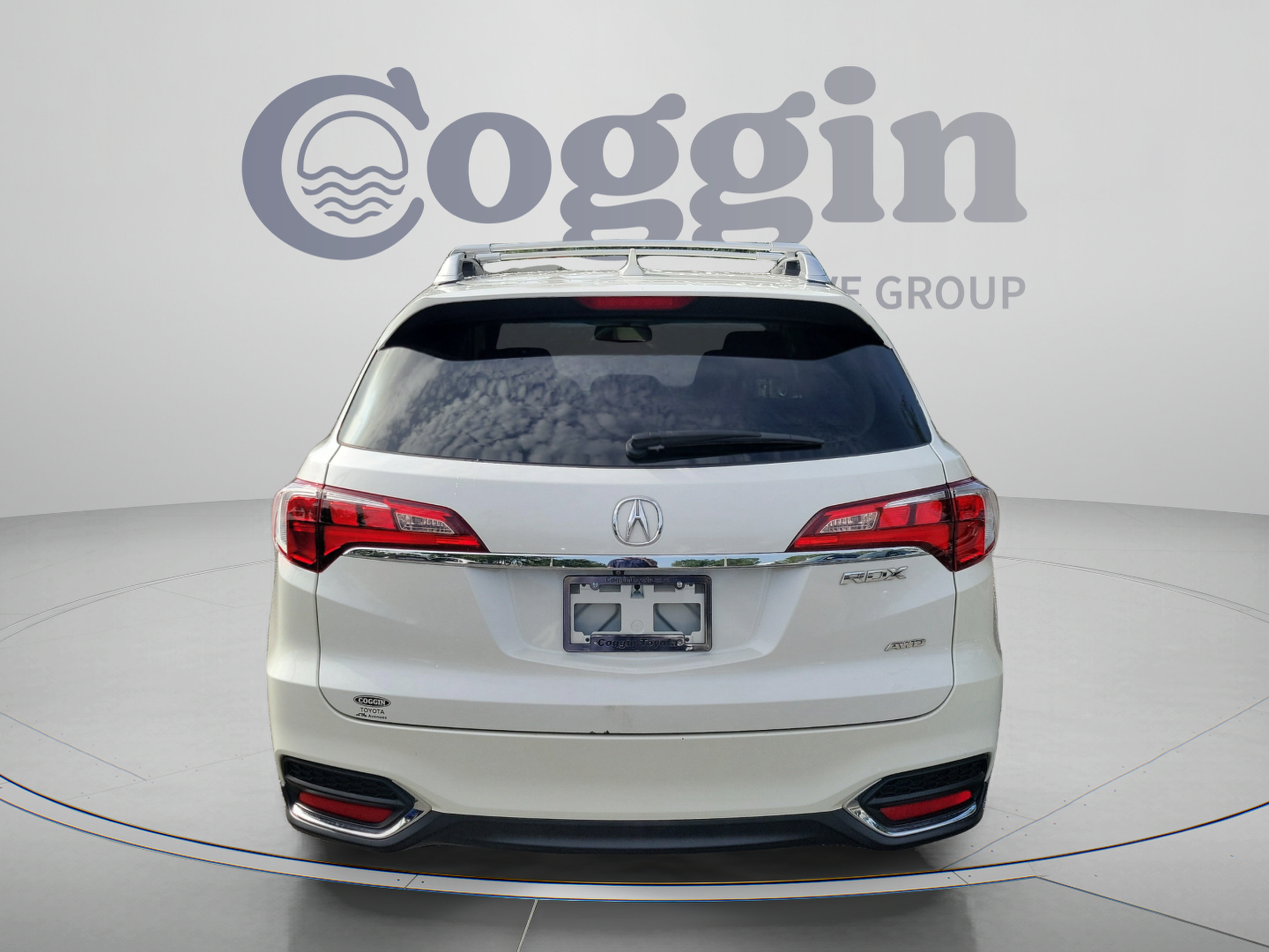 Used 2017 Acura RDX AWD w/ Technology Package image 3