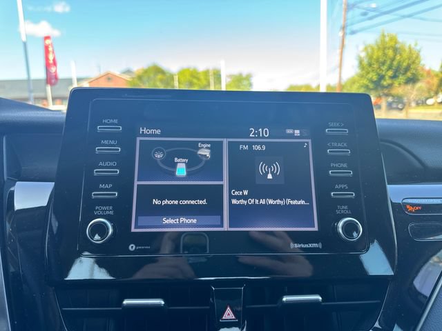 Used 2024 Toyota Camry SE FWD image 20