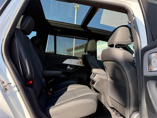 New 2026 Mercedes-Benz GLS 450 4MATIC image 6