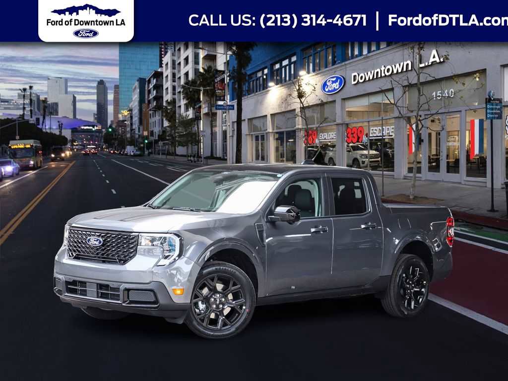 New 2026 Ford Maverick Lariat w/ Black Appearance Package