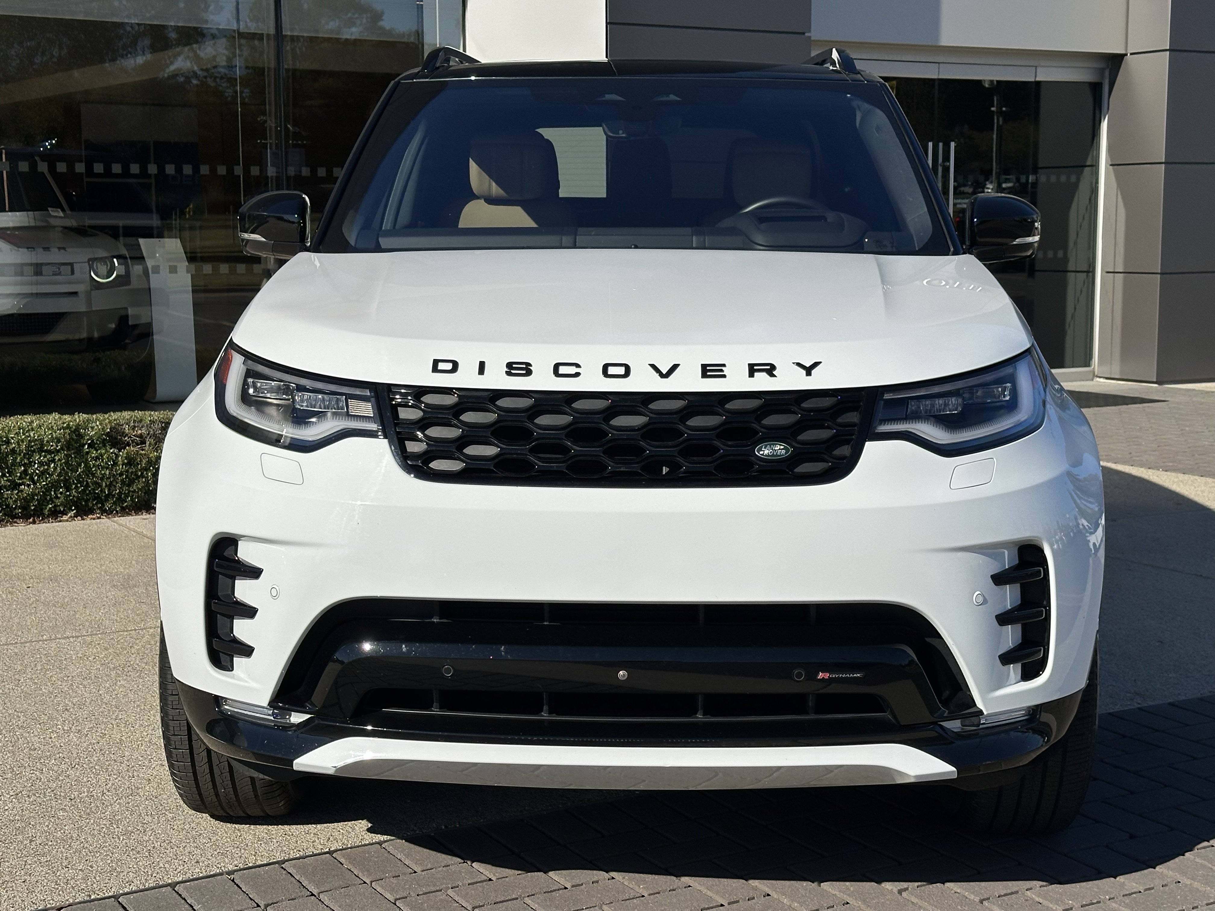 Certified 2023 Land Rover Discovery S R-Dynamic AWD/4WD image 10