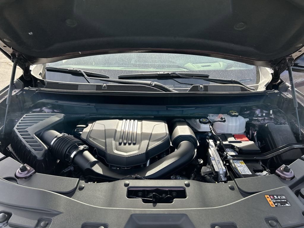 New 2025 GMC Acadia Elevation image 30