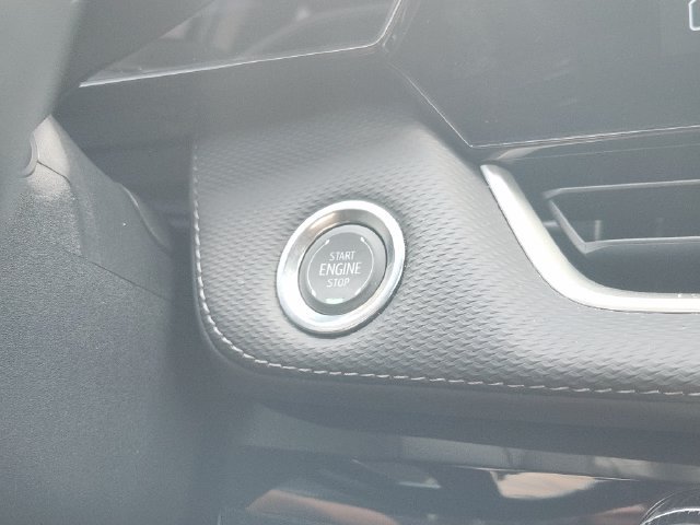 Used 2026 Chevrolet Equinox LT FWD image 8