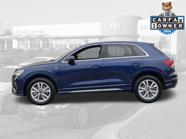 Used 2025 Audi Q3 2.0T Premium image 2