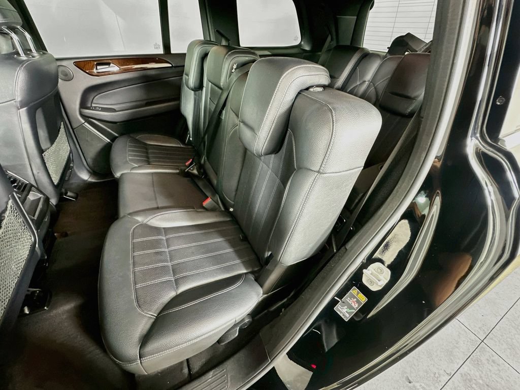 Used 2018 Mercedes-Benz GLS 450 4MATIC image 32