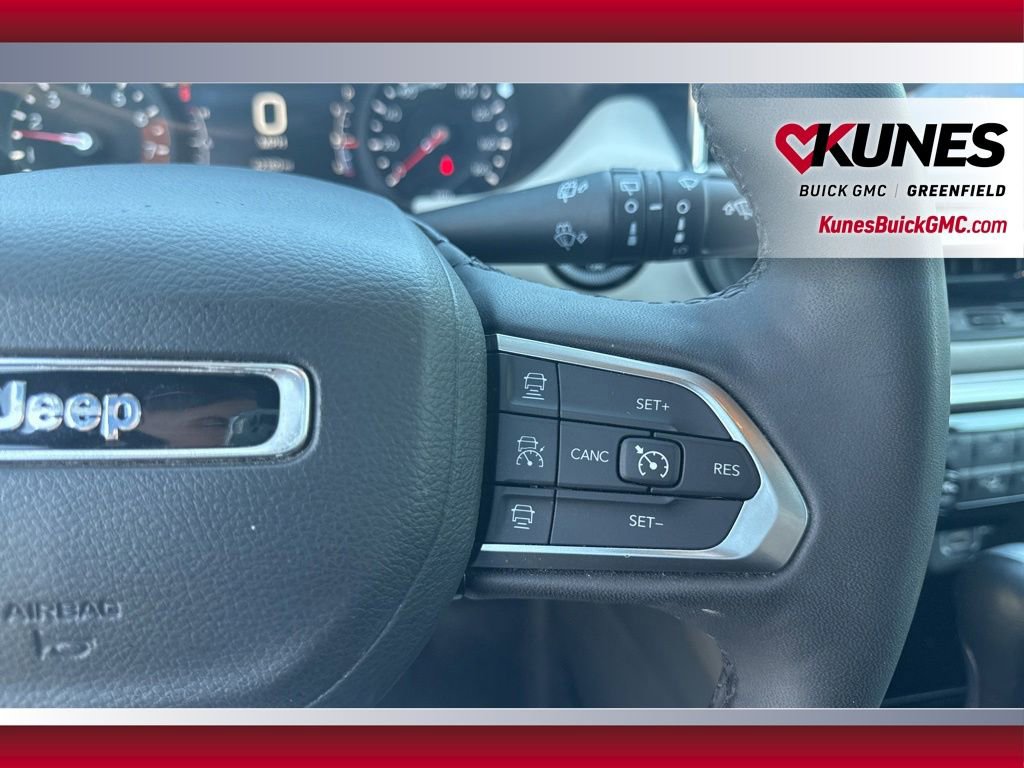 Used 2025 Jeep Compass Limited AWD/4WD image 21