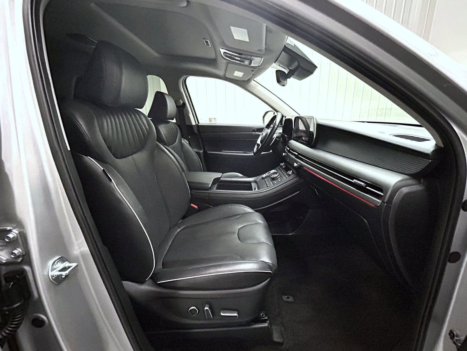 Used 2025 Hyundai Palisade Limited image 15
