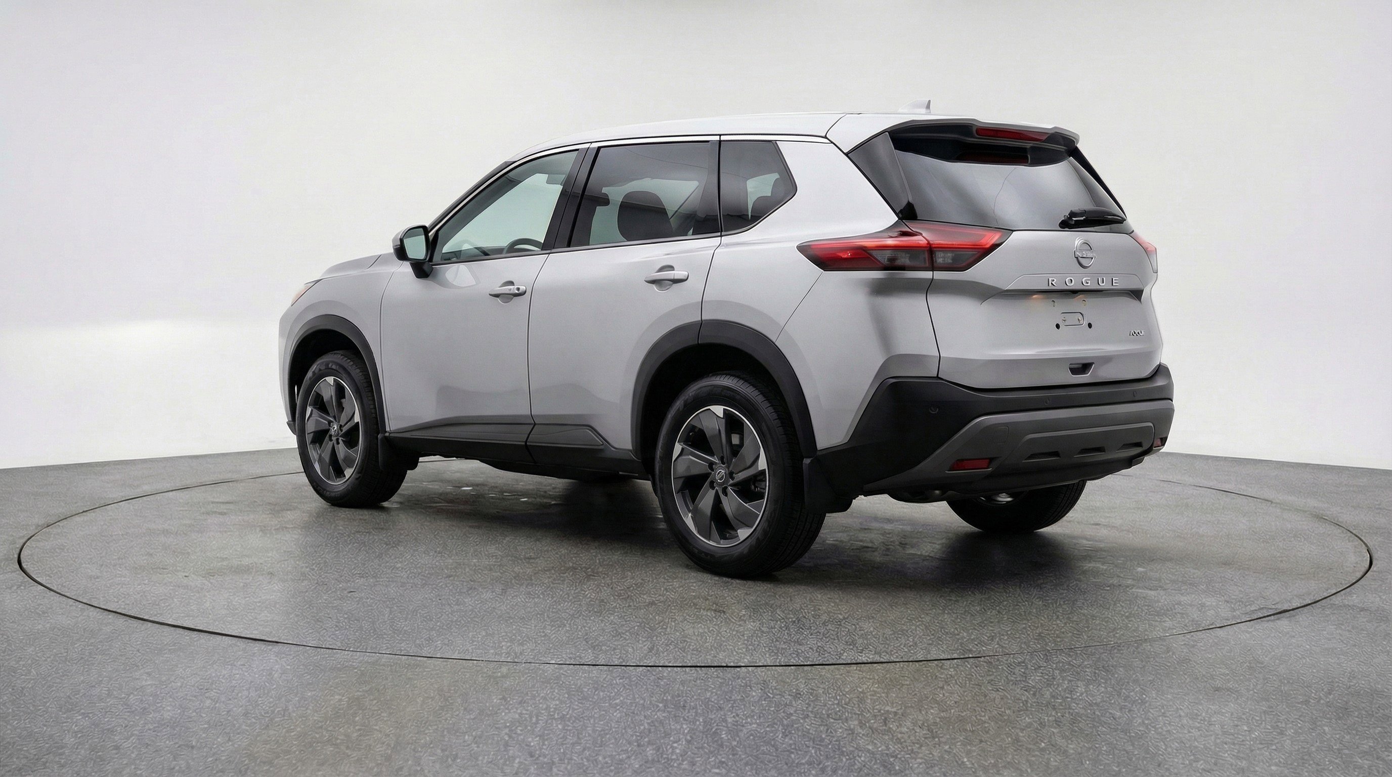 Used 2025 Nissan Rogue SV image 6