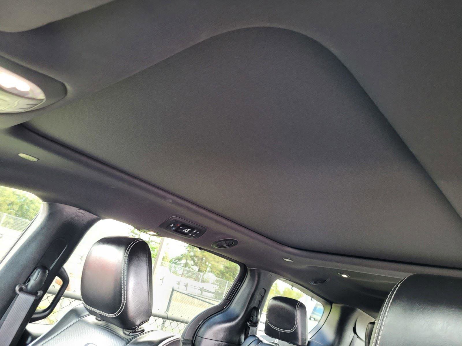 Used 2025 Chrysler Pacifica Limited image 13