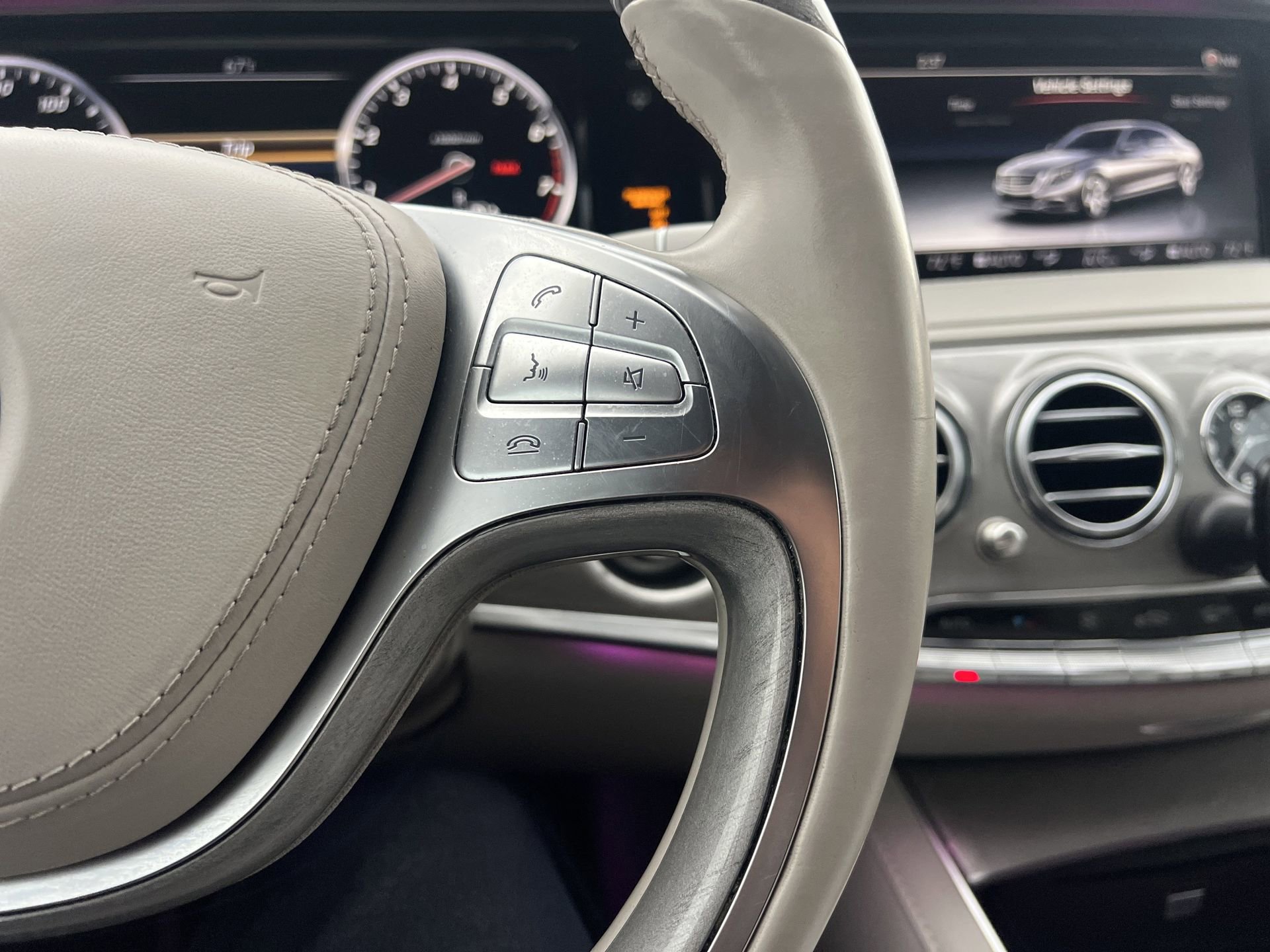 Used 2015 Mercedes-Benz S 550 Sedan image 12