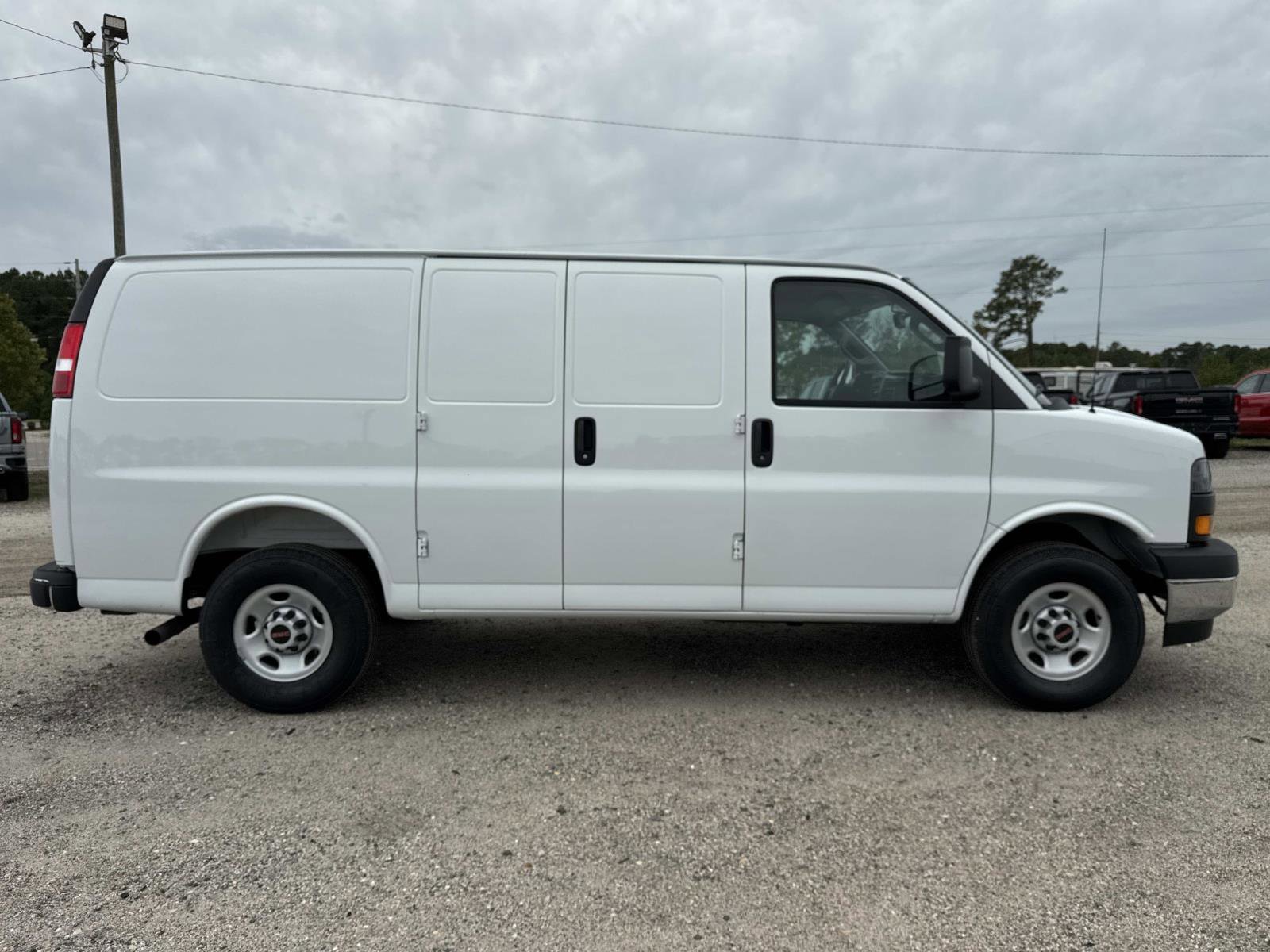 New 2025 GMC Savana 2500 w/ Driver Convenience Package image 2
