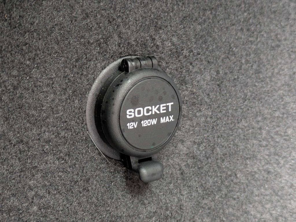 Used 2023 INFINITI QX50 Sensory image 10