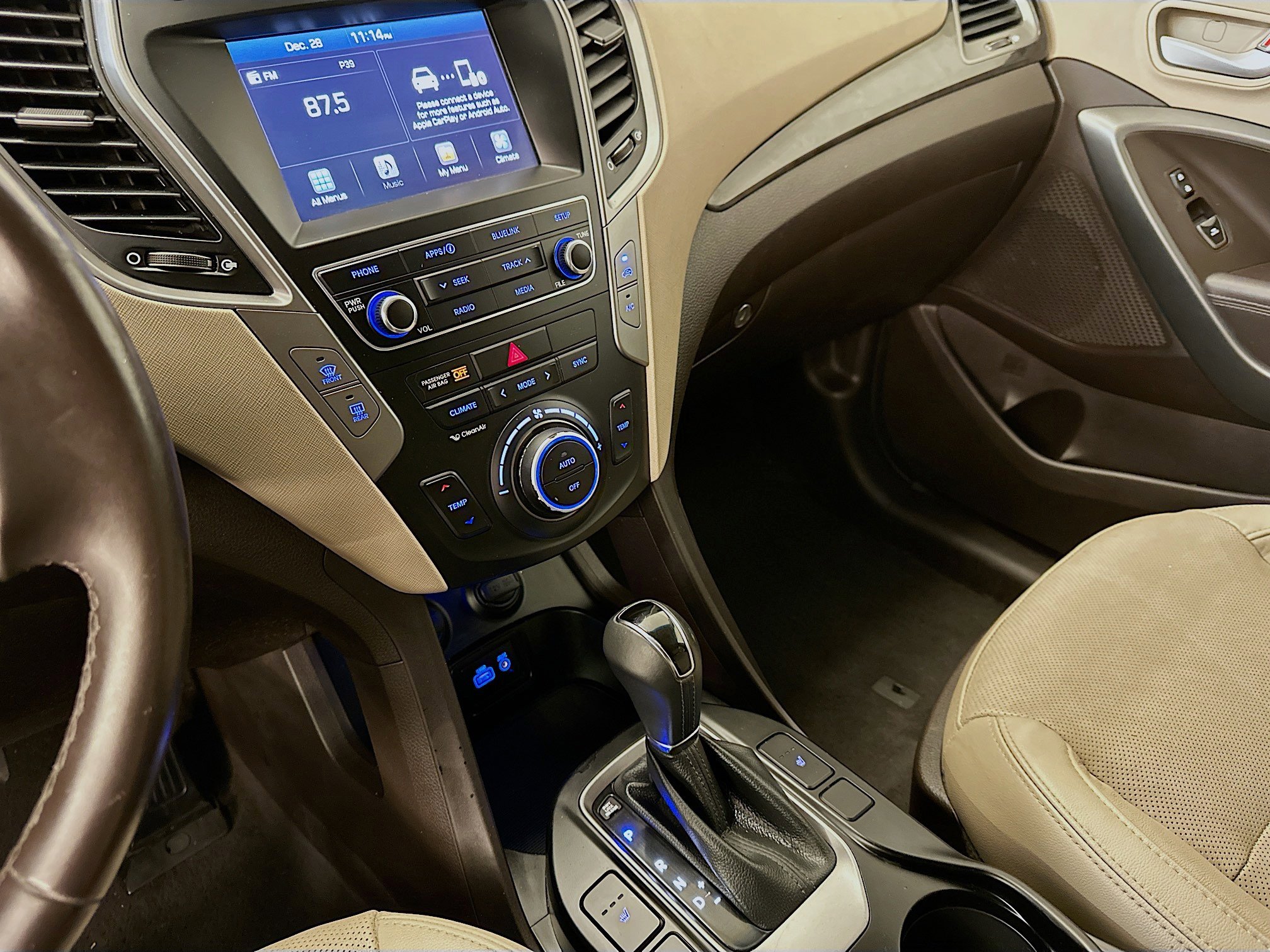 Used 2017 Hyundai Santa Fe Sport image 25