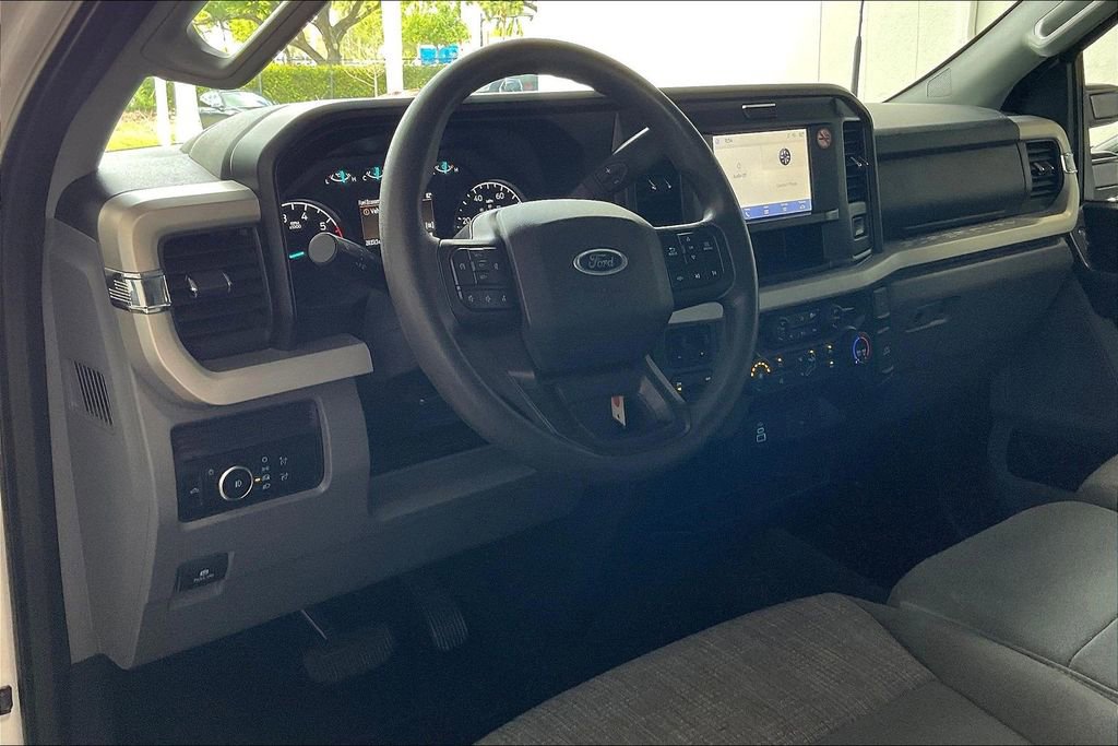 Used 2026 Ford F250 XLT image 4