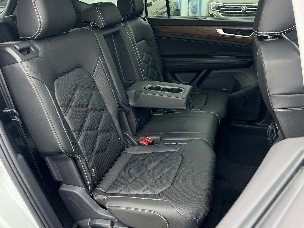 New 2026 Volkswagen Atlas SE image 13