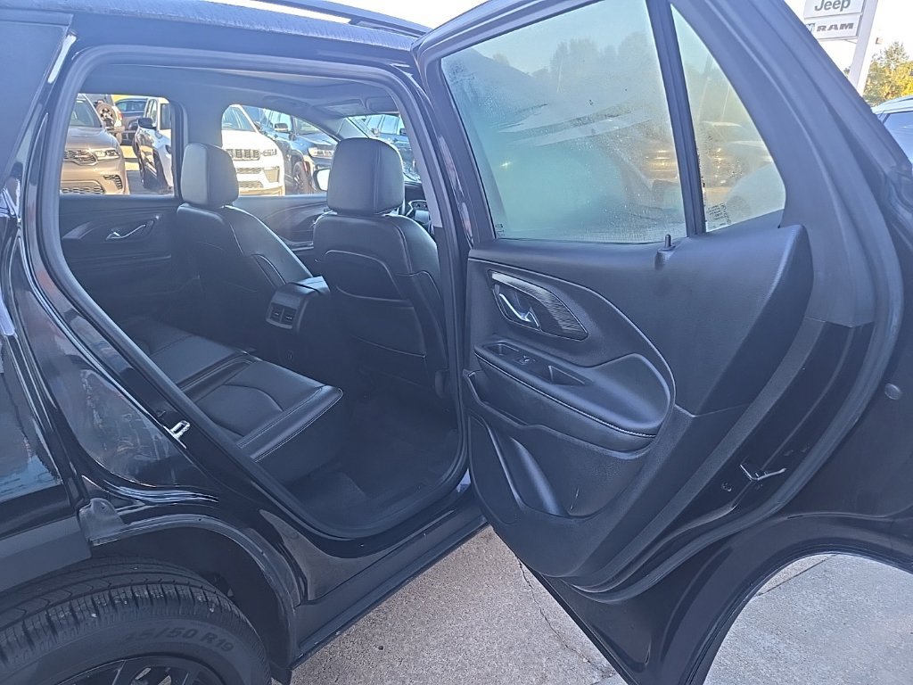 Used 2024 GMC Terrain SLT w/ Elevation Edition AWD/4WD image 26