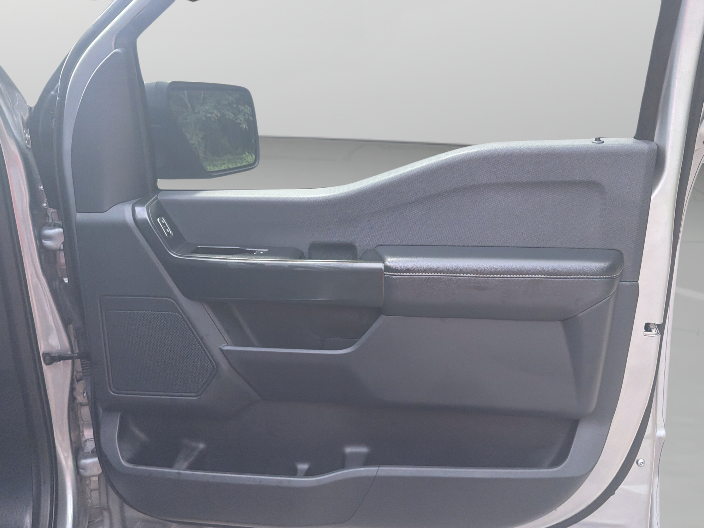 Used 2024 Ford F150 STX RWD image 27